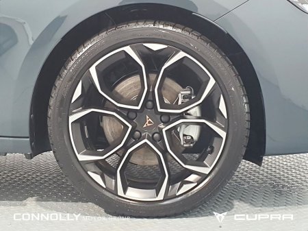 2026 Cupra Leon V2 2.0TDI 150hp DSG €44,700 thumbnail