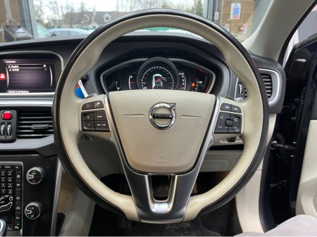 2018 Volvo V40 - thumbnail 7