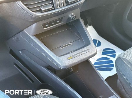 2026 Ford Courier FULL EV 43KWH 136ps *price ex vat* €31,419 thumbnail