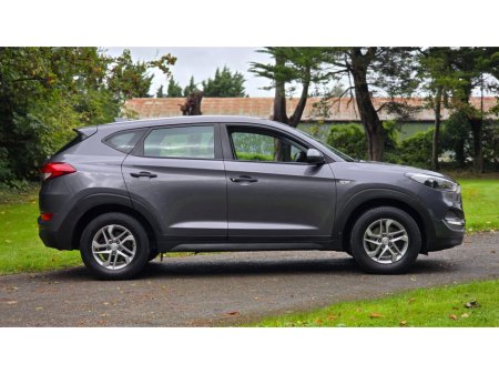 2016 Hyundai Tucson - thumbnail 3