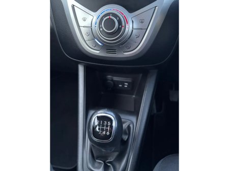 2020 Hyundai ix20 - thumbnail 26