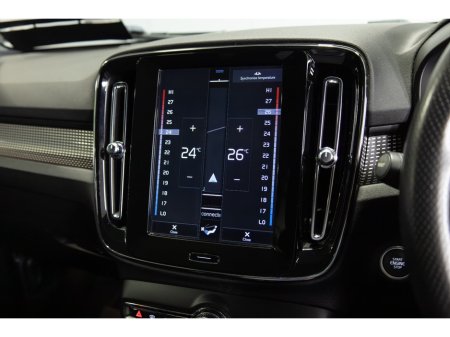 2020 Volvo XC40 - thumbnail 20