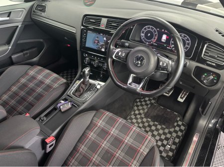 2018 Volkswagen Golf - thumbnail 9