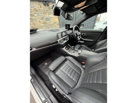 2019 BMW 3 Series - thumbnail 19