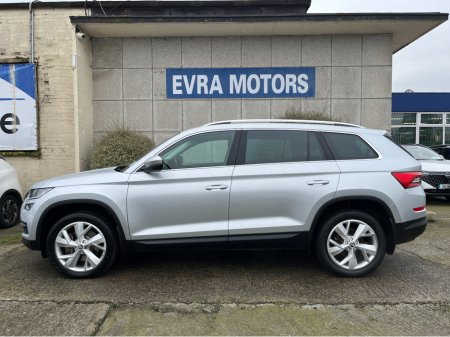 2021 Skoda Kodiaq 7 SEATER STYLE AUTOMATIC 2.0 DIESEL //HIGH SPEC//FULL LEATHER//HEATED SEATS//KEYLESS ENTRY//SAT NAV//REVERSE CAMERA// €36,950 thumbnail