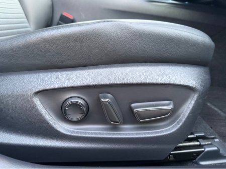 2020 Toyota Camry Top Spec - World Sport Edition - Self Charging €26,750 thumbnail