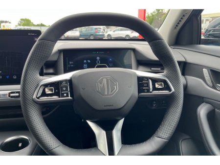 2025 MG MGS5 MGS5 EV LR - EXCLUSIVE 5DR AUT €31,945 thumbnail