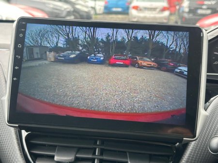 2017 Peugeot 208 - thumbnail 18