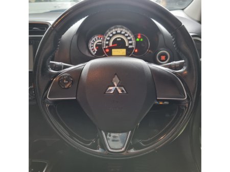 2017 Mitsubishi Mirage - thumbnail 18