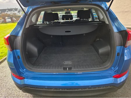 2017 Hyundai Tucson SE NAV B-DRIVE 2WD CRDI BLUE DRIVE €12,950 thumbnail