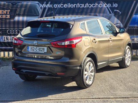 2015 Nissan Qashqai 1.5 SV E6 4DR IMMACULATE LOW KM! €10,950