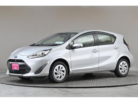 2020 Toyota Aqua - photo 4