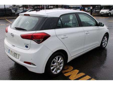 2017 Hyundai i20 - thumbnail 5