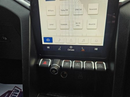 2025 Volkswagen Amarok - thumbnail 11