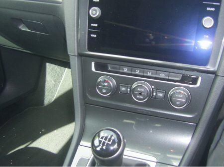 2018 Volkswagen Golf - thumbnail 6