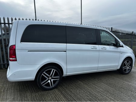 2017 Mercedes-Benz V Class Avantgarde LWB 2.1 Automatic €49,995 thumbnail