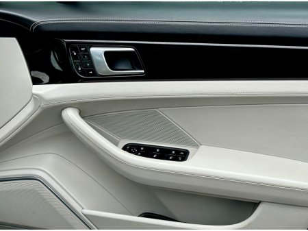 2017 Porsche Panamera 3.0 S E-HYBRID TIP 5DR 3.5 thumbnail