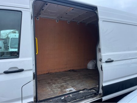 2023 Volkswagen Crafter 35 LWB 140HP MANUAL 6SPEED FWD 5DR €21,999 thumbnail