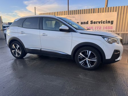 2018 Peugeot 3008 ALLURE 1.5 BLUE HDI 130 6 6.2 4DR €14,800 thumbnail