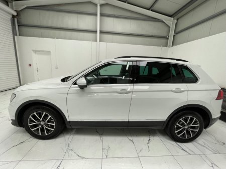 2020 Volkswagen Tiguan - thumbnail 7