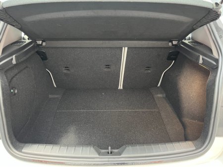 2017 BMW 1 Series - thumbnail 8