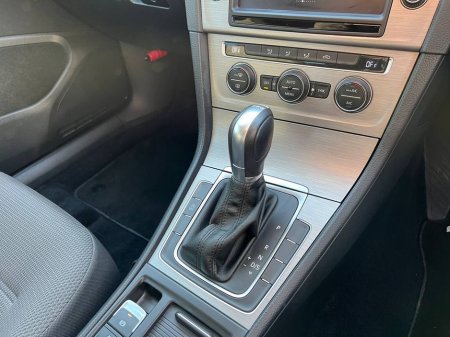 2015 Volkswagen Golf - thumbnail 11