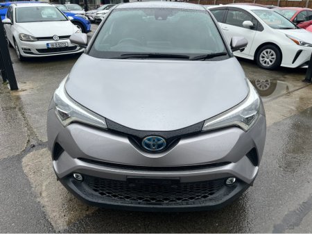 2019 Toyota C-HR 1.8 HYBRID AUTO LOW KM HIGH SPEC €20,950 thumbnail