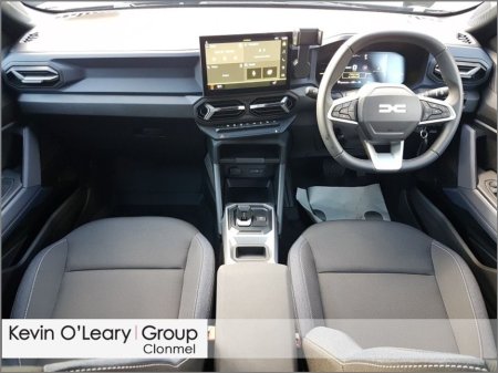 2026 Dacia Duster Expression HEV 155 €33,490