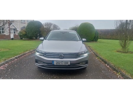 2020 Volkswagen Passat - thumbnail 3