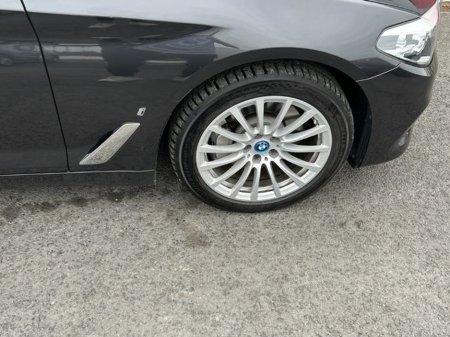 2019 BMW 5 Series 530E SE 4DR AUTO €26,750
