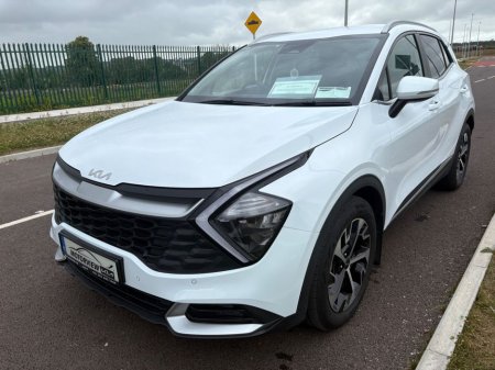 2024 Kia Sportage Sport 1.6D *SHOWROOM CONDITION* Sat Nav, Cruise Control, Multi-Function Steering Wheel, Parking Sensors, Reversing Camera 2 years aa membership 6 year €39,900