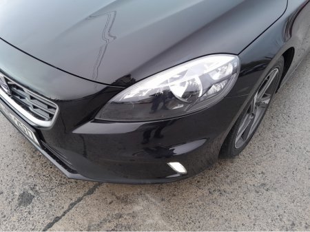 2016 Volvo V40 D2 R-DESIGN ED 5DR thumbnail