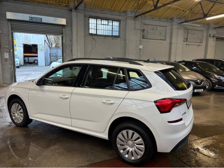 2024 Skoda Kamiq ACTIVE 1.0 TSI 95BHP 5DR €21,999 thumbnail