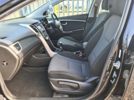 2016 Hyundai i30 - thumbnail 9