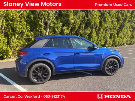 2023 Volkswagen T-Roc - thumbnail 1