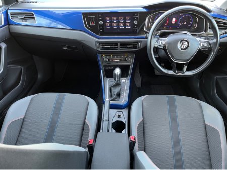 2018 Volkswagen Polo 1.0L FIVE DOOR HIGHLINE. €14,450 thumbnail