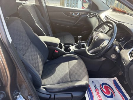 2014 Nissan Qashqai - thumbnail 10