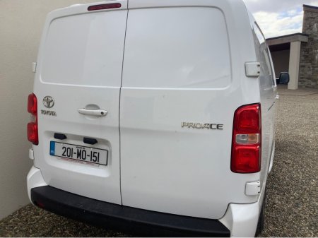 2020 Toyota Proace - thumbnail 11