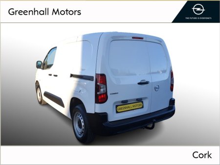 2023 Opel Combo L1H1 1.5 Diesel with 3 Seats €22,500