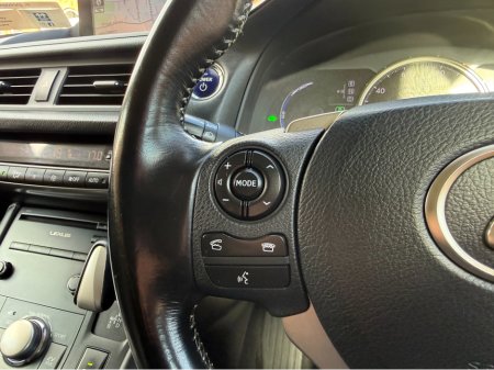 2018 Lexus CT 200 h - thumbnail 20