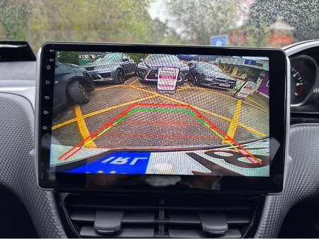 2018 Peugeot 2008 - thumbnail 15