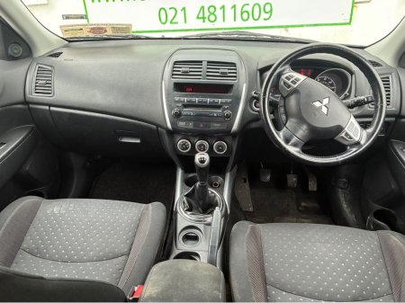 2011 Mitsubishi ASX - thumbnail 8