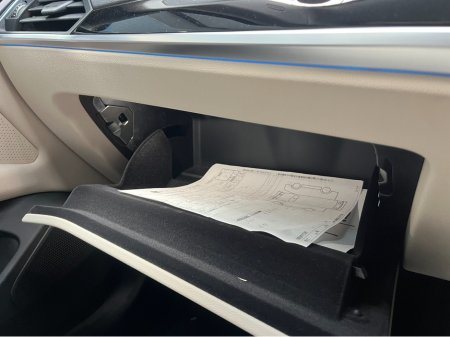 2022 BMW i4 - thumbnail 23