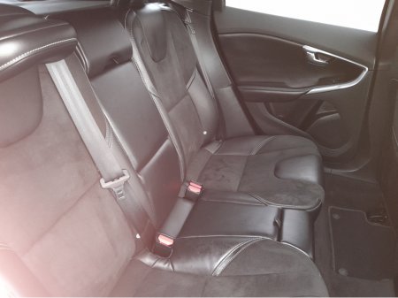 2016 Volvo V40 D2 R-DESIGN ED 5DR thumbnail