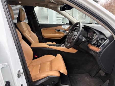 2016 Volvo XC90 2.0 Petrol hybrid VOLVO XC90 T8 INSCRIPTION €28,990 thumbnail