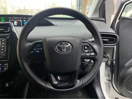 2022 Toyota Prius - thumbnail 7