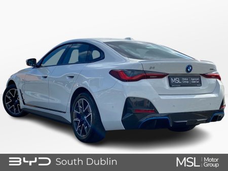 2024 BMW i4 - thumbnail 4