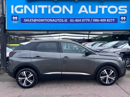 2019 Peugeot 3008 - thumbnail 2