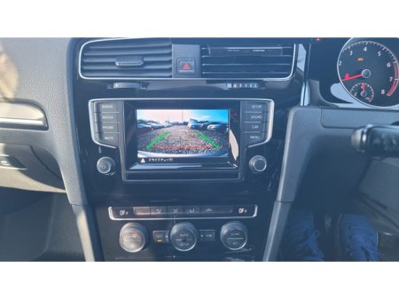 2013 Volkswagen Golf - thumbnail 17