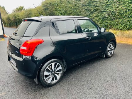 2020 Suzuki Swift BLUETOOTH // ALLOYS // PRIVACY GLASS €14,900 thumbnail